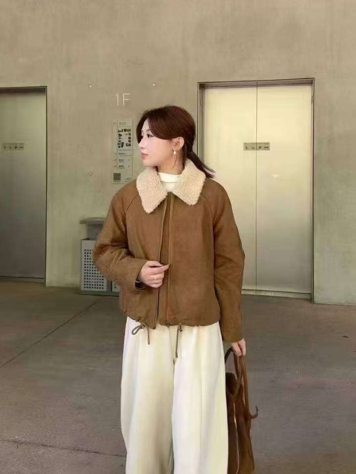 Lamb Wool Jacket Oversize Woma - đánh giá và giá Outdoor Adventure Farm